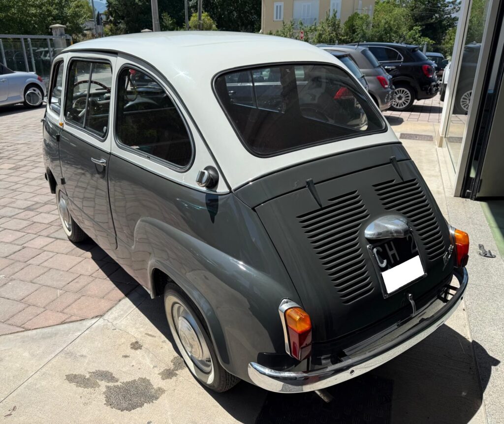 Fiat 600 MULTIPLA