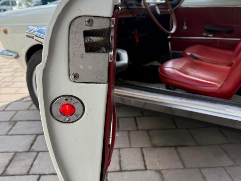 FIAT 850 VIGNALE COUPE'