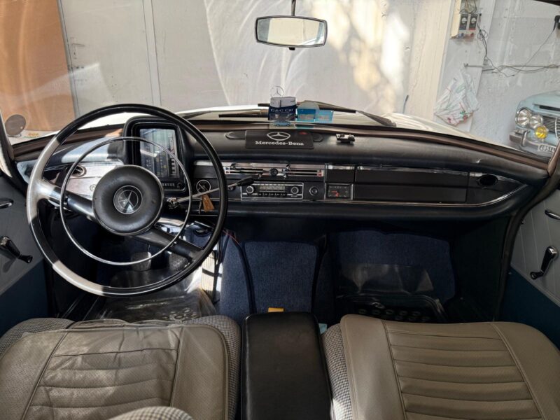 MERCEDES C 190
