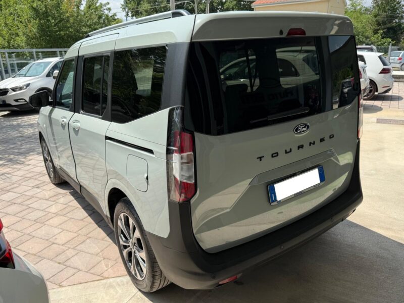 Ford Tourneo Courier Tourneo Courier 1.0 EcoBoost Titanium